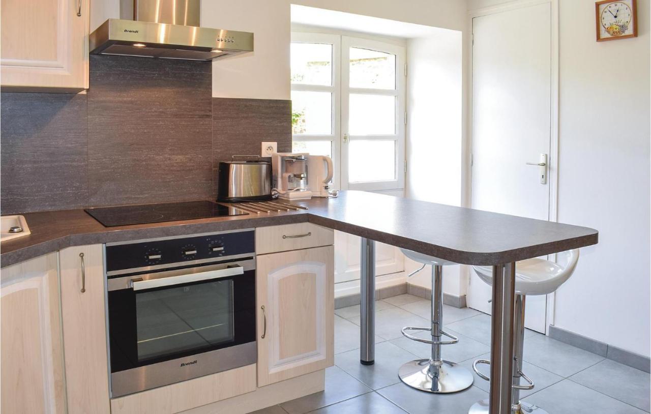 Gorgeous Apartment In Ponts With Wifi Eksteriør billede